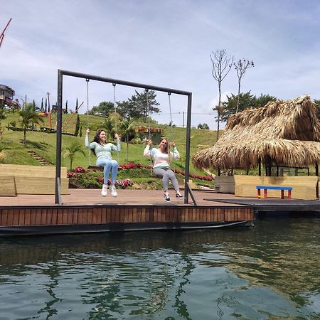 Hotel Aguas Abiertas Guatapé Eksteriør billede