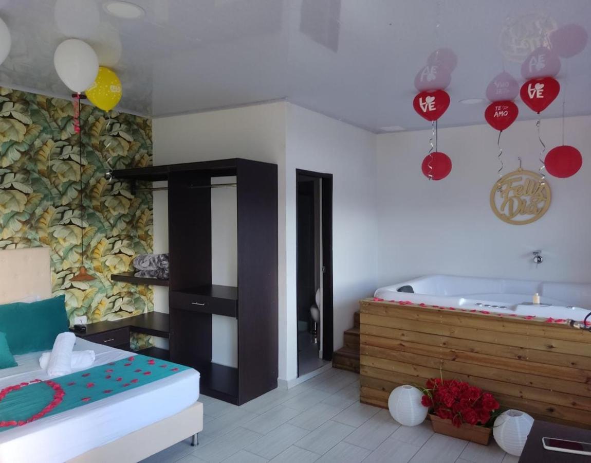 Hotel Aguas Abiertas Guatapé Eksteriør billede
