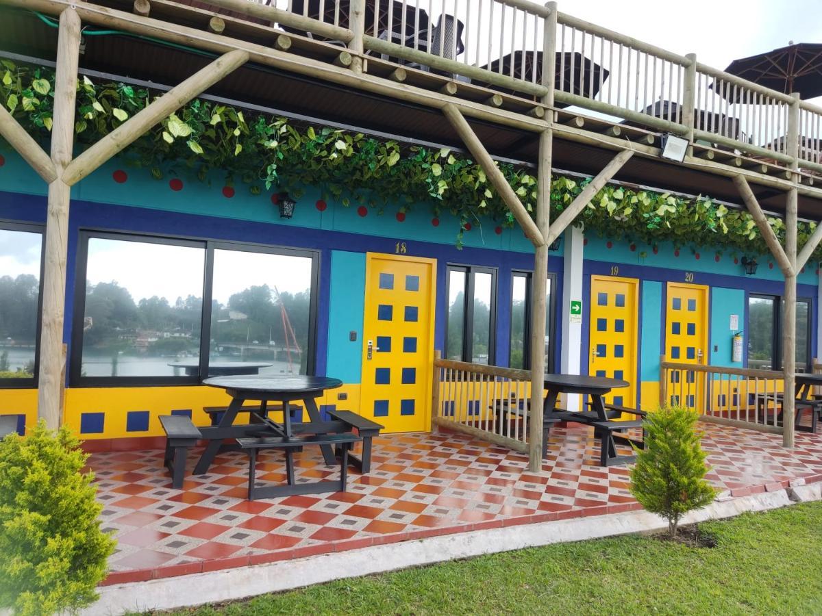 Hotel Aguas Abiertas Guatapé Eksteriør billede