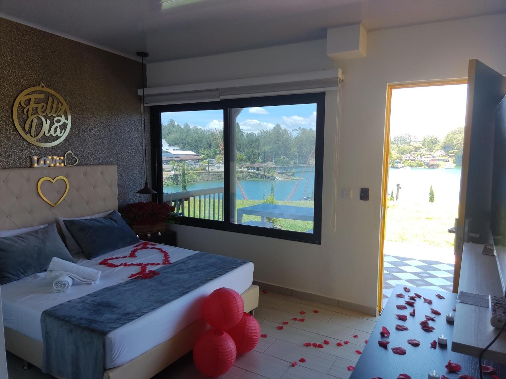 Hotel Aguas Abiertas Guatapé Eksteriør billede