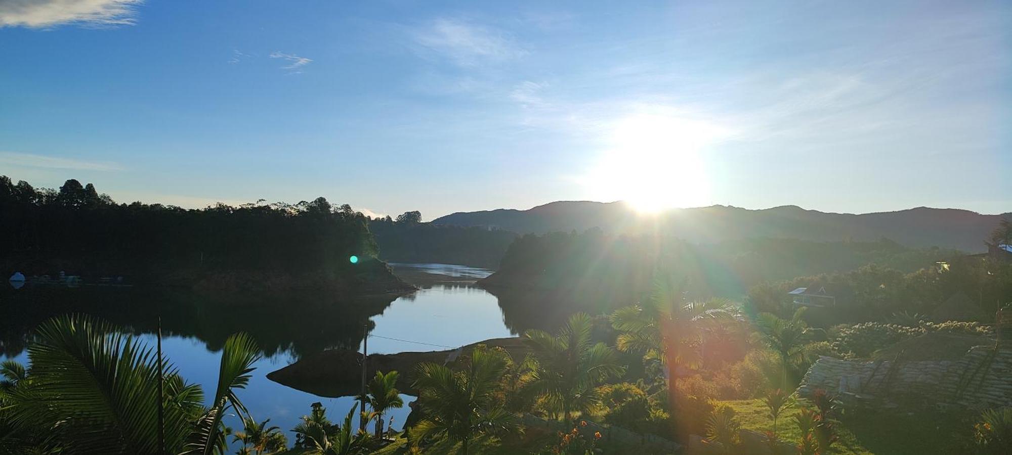 Hotel Aguas Abiertas Guatapé Eksteriør billede
